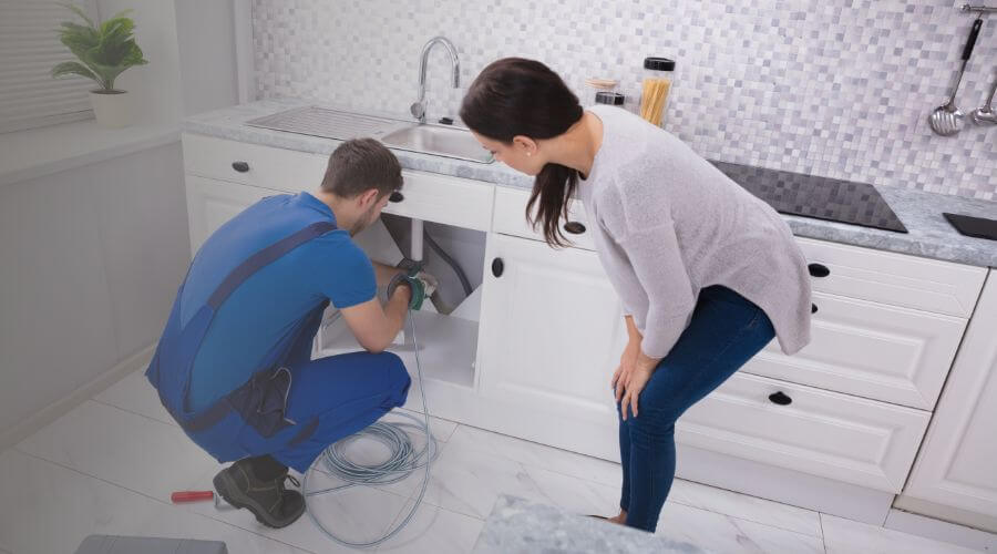 Professional bathroom faucet installation in Fort Buchanan, PR